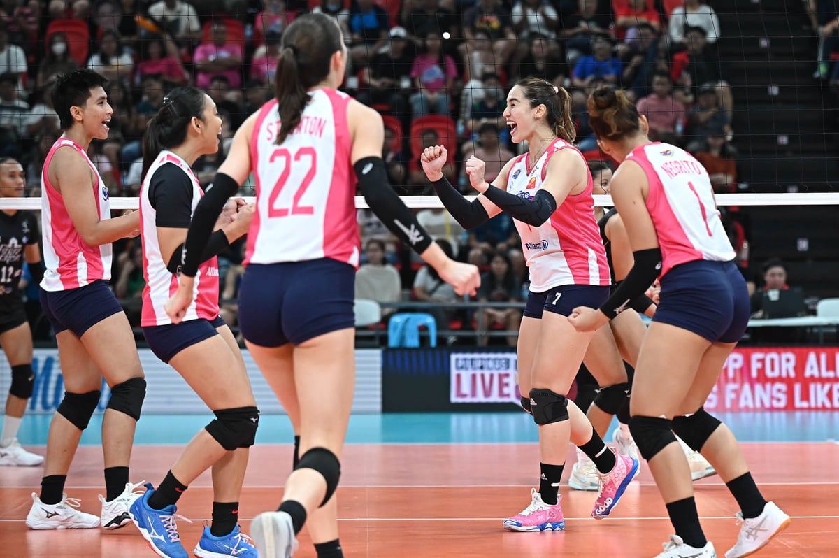 PLDT remains unbeaten, Creamline scores first victory